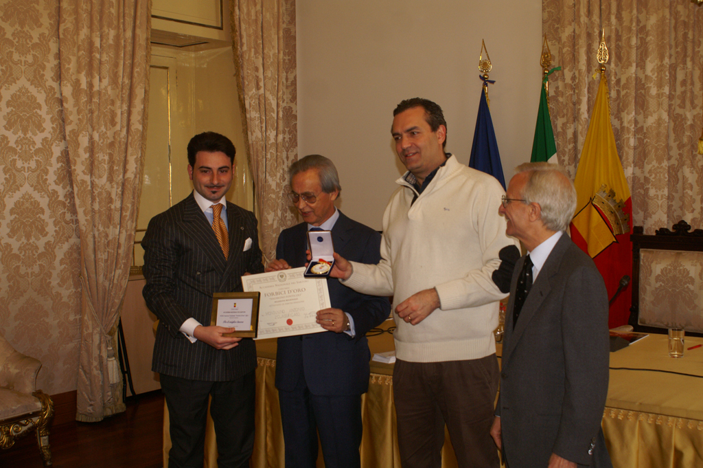 premiazione forbici d'oro 2011 maria mauro fashion academy corsi e master di taglio e cucito a napoli